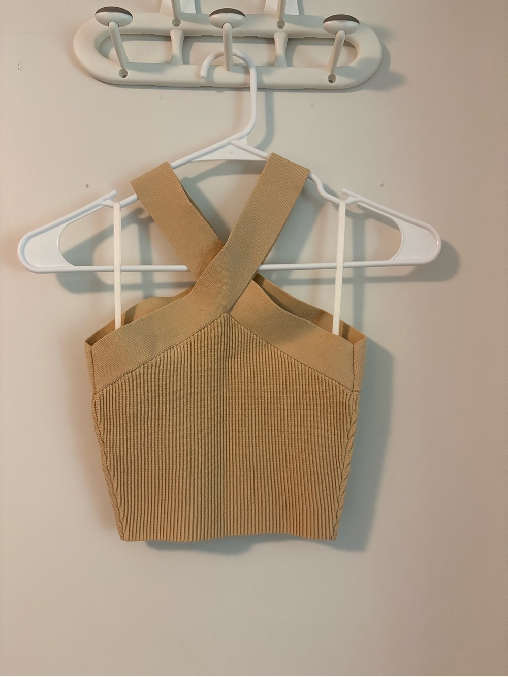 Babaton Beige Cross-Back Ribbed Crop Top